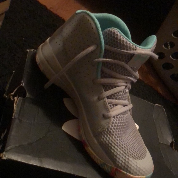 Kid boys 6 - Picture 3 of 3